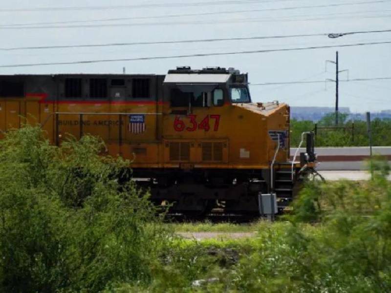 Las autoridades forenses de Estados Unidos confirmaron este martes que las seis personas halladas muertas dentro de un vagón de un tren de carga en la ciudad fronteriza de Laredo, Texas, eran de nacionalidad mexicana y hondureña.