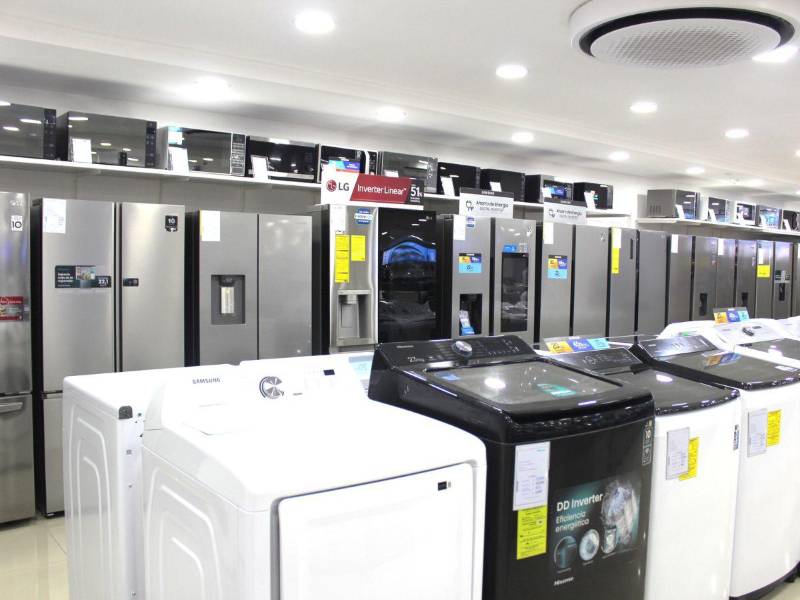 Jetstereo amplía su tienda en Mega Mall y ofrece promociones especiales