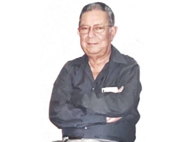 Hugo Valladares deja un legado importante en el Colegio de Economistas y laboró en muchas empresas reconocidas.