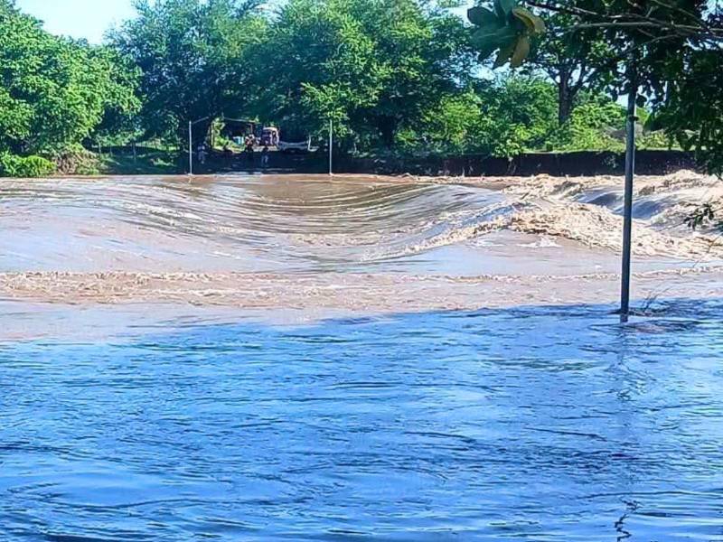Las comunidades ubicadas en las zonas bajas del río Goascorán, en Alianza, Valle, permanecen bajo Alerta Amarilla ante el riesgo asociado al incremento de los caudales, informó COPECO.