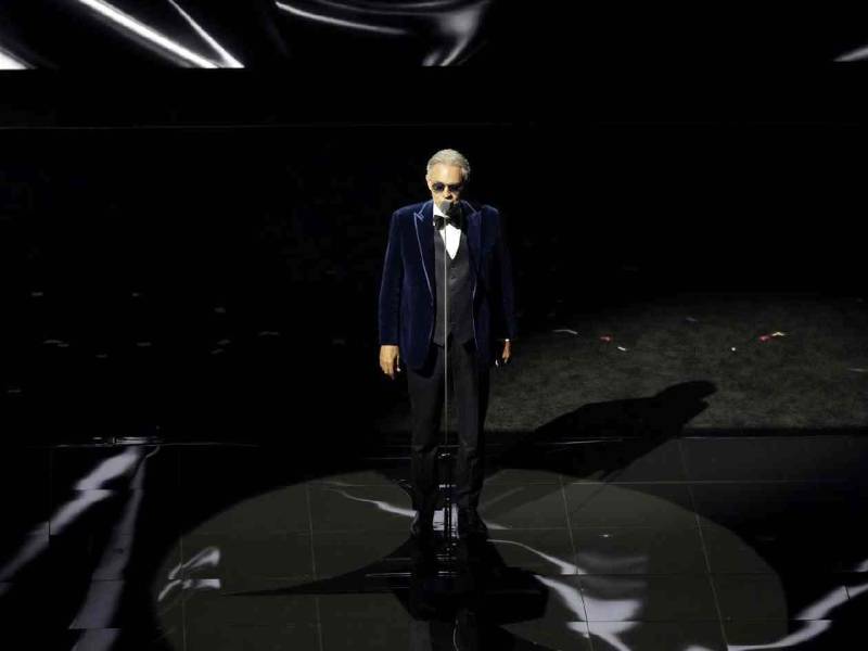 Andrea Bocelli y su gran actuación en la apertura del Sorteo del Mundial 2026.