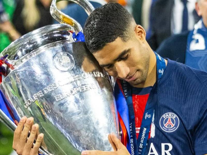 Hakimi del PSG señaló que sería justo que le dieran el Balón de Oro.