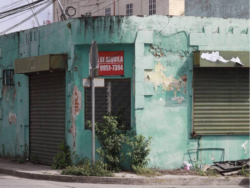 De “solo solteros” a “sin niños”: las reglas para alquilar en Honduras