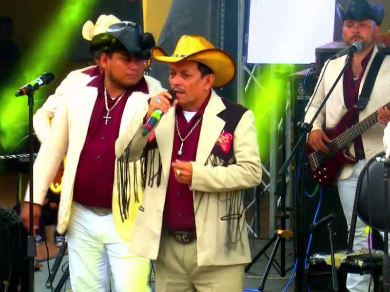 Muere El Roble Copaneco, reconocido intérprete de corridos, tras larga agonía