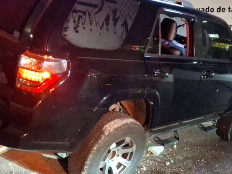 Camioneta en la que se conducía “La Canche”, Esteysi Melina Barbosa Gutiérrez.