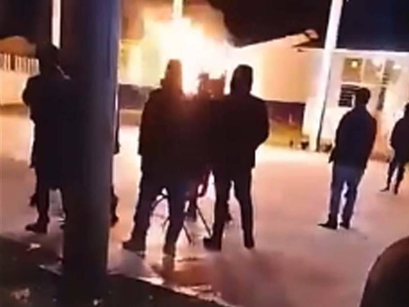 La pareja fue retenida y atacada por pobladores de Las Tacitas, en Ocosingo, Chiapas, tras ser acusada de practicar supuesta brujería.