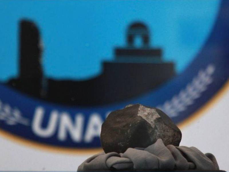 De acuerdo a la investigación de la Unah, el meteorito está compuesto mayoritariamente por minerales silicatos en el 94%, y con minerales metálicos el 5%.