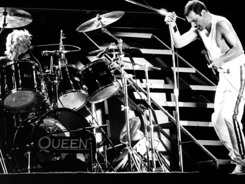 Imagen de 1986 del cantante Freddie Mercury, líder del grupo británico Queen.