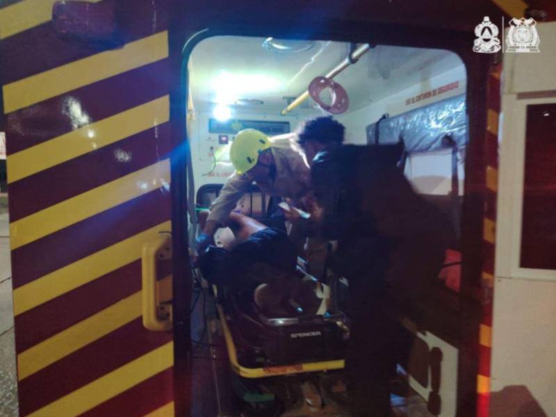 Por el momento, la Policía investiga las causas de la balacera y el paradero del atacante. Fotografía de Bomberos Honduras.