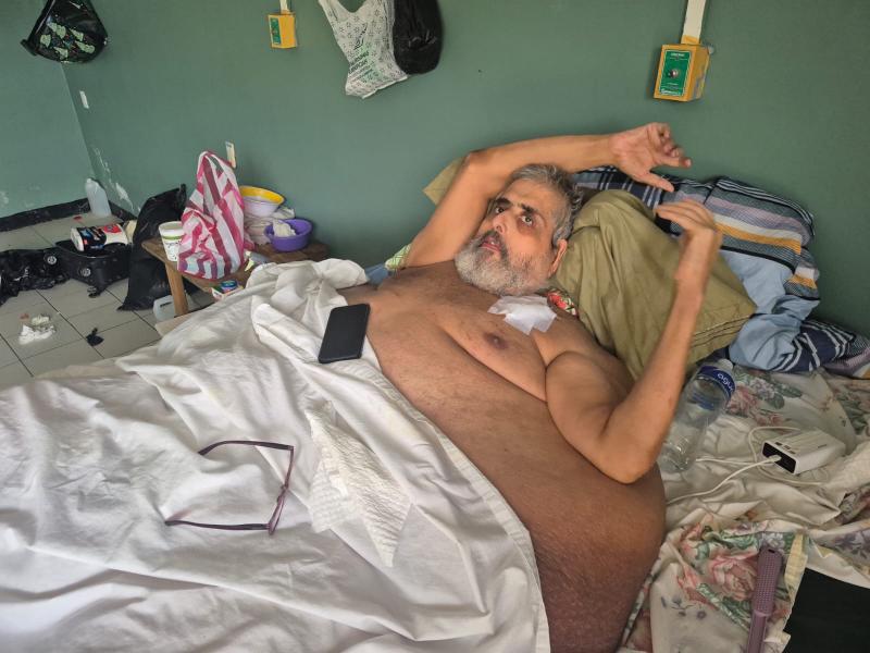 Abandonados en el hospital, así permanecen Nasser Hilsaca y su hermana Básima