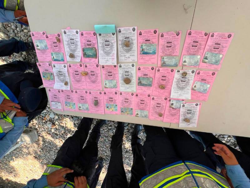 Según las autoridades, estas brigadas fortalecerán los retenes de control para detectar a conductores que manejan bajo los efectos del alcohol u otras sustancias prohibidas, con el fin de prevenir accidentes y evitar tragedias en las carreteras.