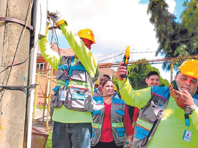 En los 18 departamentos del país están involucradas 300 cuadrillas del PNRP para realizar las distintas acciones establecidas.