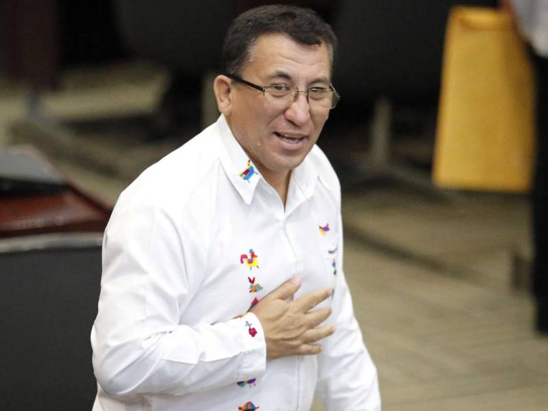 Fuentes agredió a la diputada Melbi Ortiz en 2022.