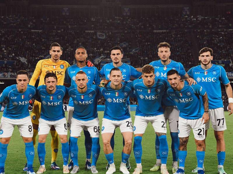 Tras 12 jornadas disputadas, el Napoli marcha en el cuarto lugar con 21 puntos.