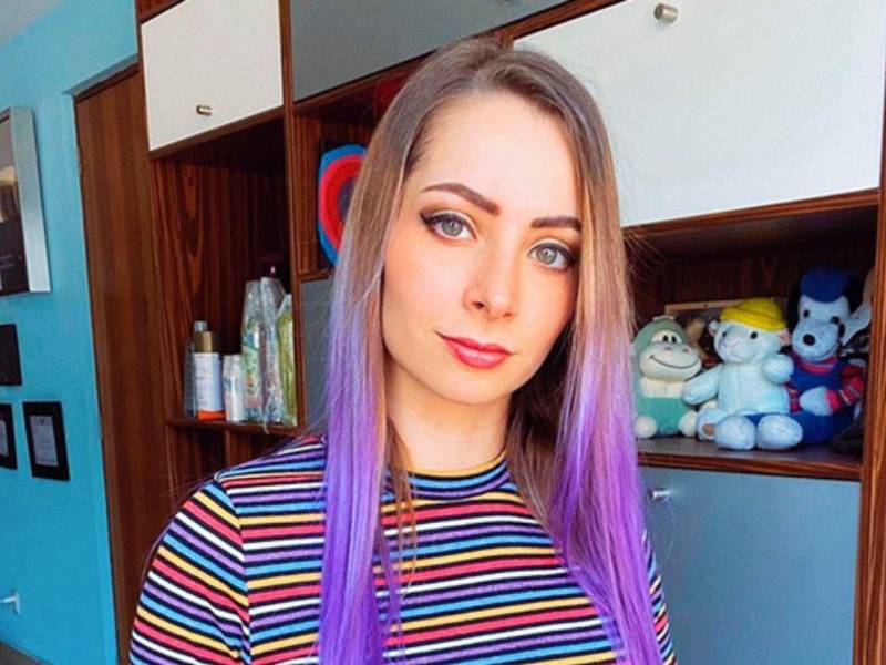 La youruber Yosstop.