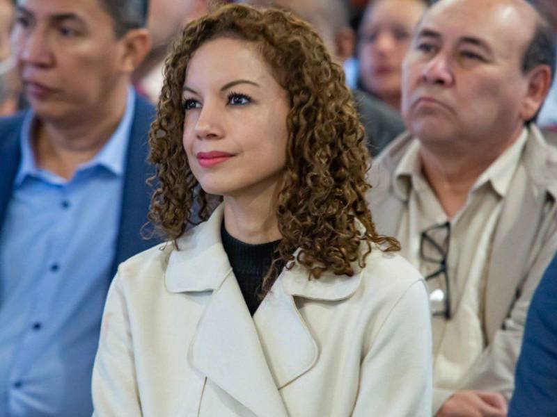 Fotografía de la ministra de la Sedh, Nathalie Roque.