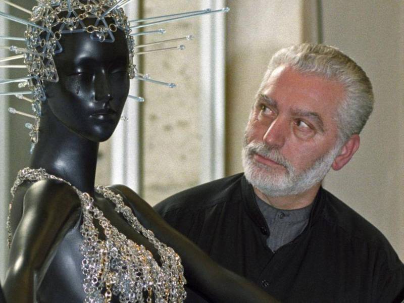 El reconocido diseñador Paco Rabanne.