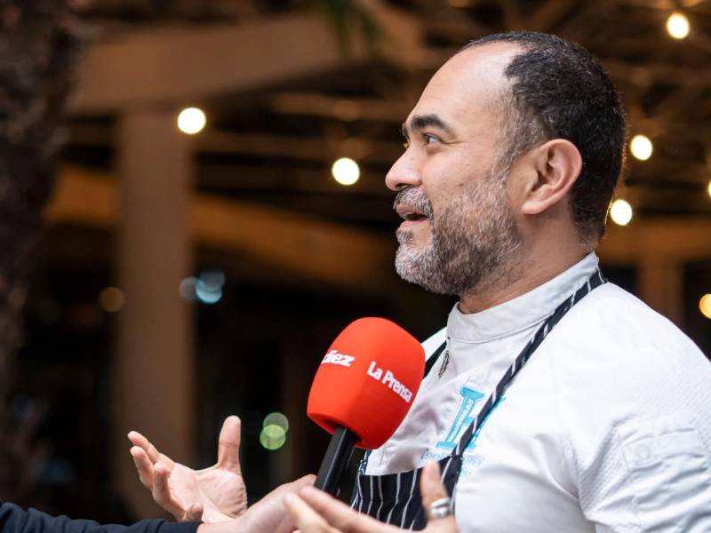 Oswaldo Sandoval es el chef de la selección nacional de Honduras.