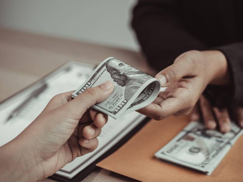 Para financiar el presupuesto de la administración central, el gobierno hondureño ha contratado en 2025 un total de $2,428.3 millones en deuda externa y L52,344.6 millones en deuda interna.