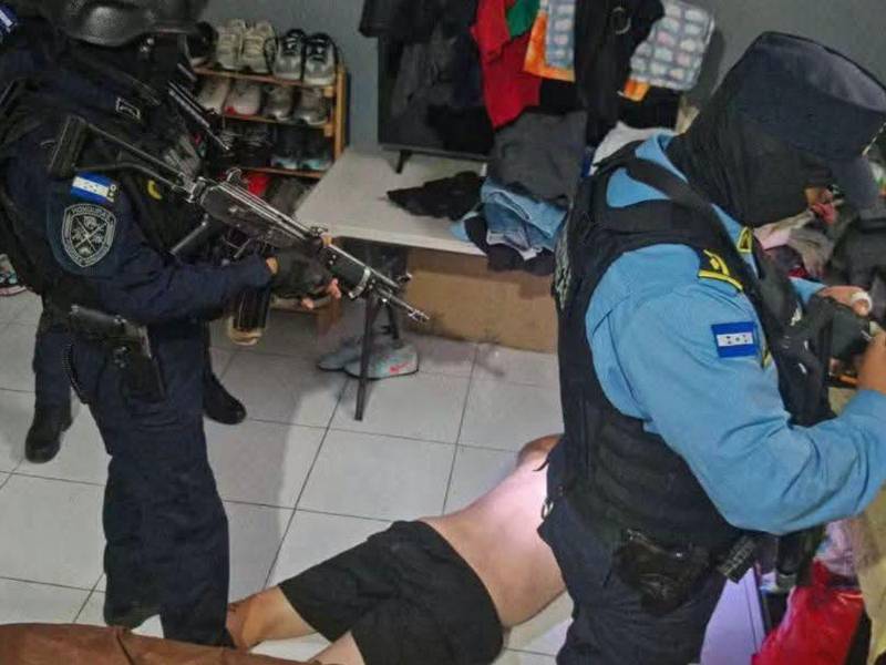 Las nuevas disposiciones permitirían a las autoridades ingresar a inmuebles vinculados con estructuras criminales sin autorización judicial previa, aunque con revisión posterior de los tribunales. Especialistas consideran necesario establecer contrapesos que garanticen el respeto de los derechos fundamentales.
