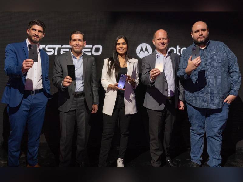 Lanzamiento de los nuevos dispositivos Motorola Edge 30 Ultra, Motorola Edge 30 Fusion y Motorola Edge 30 Neo en Honduras. Estos modelos serán distribuidos en las tiendas Jetstereo a nivel nacional.