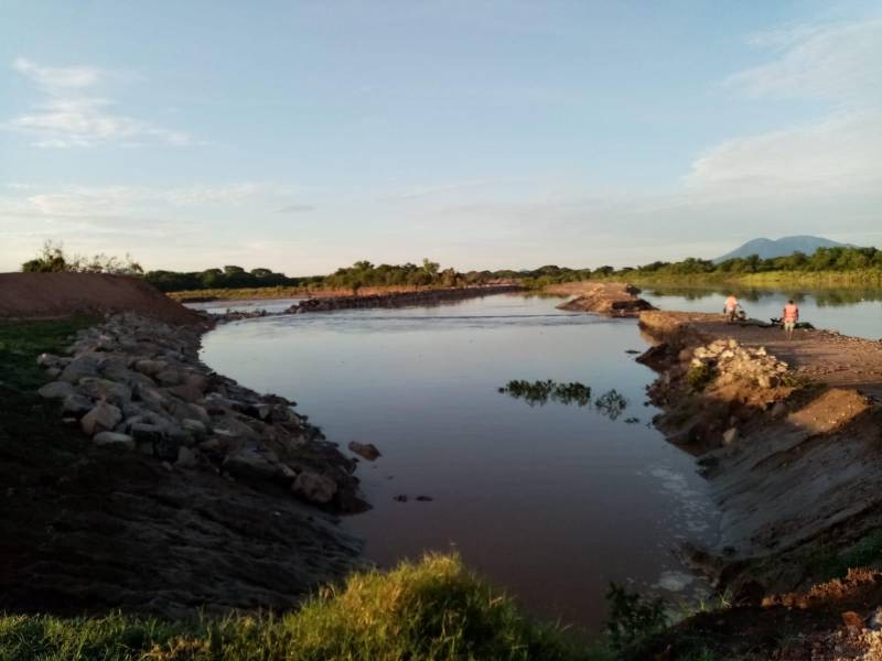 En localidad de El Cubulero se registró el desbordamiento del río Goascorán.
