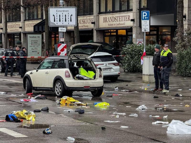 Un auto atropella una multitud en Alemania y deja un muerto y varios heridos