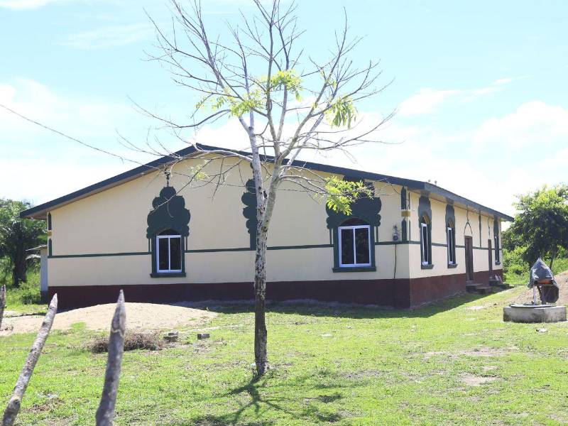 Mezquita construida en el barrio El Tigre, Triufo de la Cruz, por algunos garígunas de la comunidad con el apoyo económico de musulmanes de Arabia Saudita que están interesados en expadir el islam en la costa caribeña.