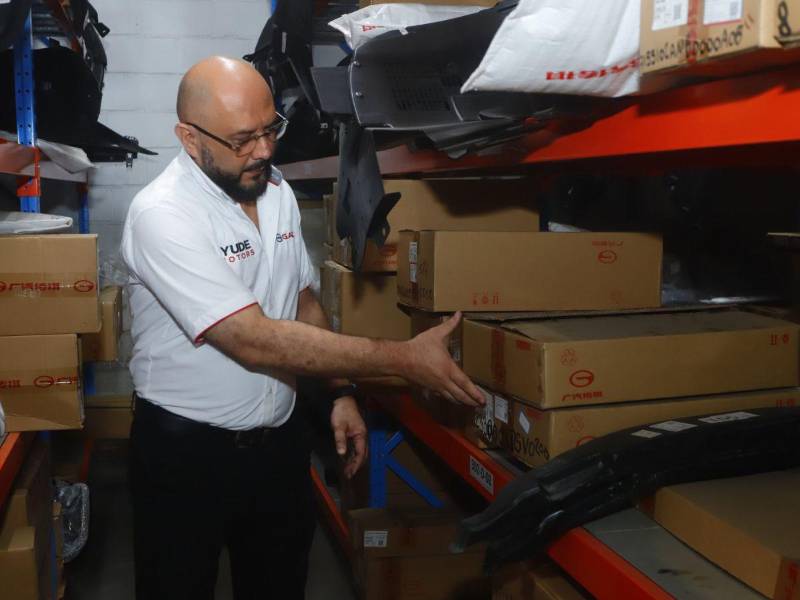 La operación de servicio de GAC contempla inventario de piezas mecánicas y de carrocería para atender distintas necesidades de mantenimiento.