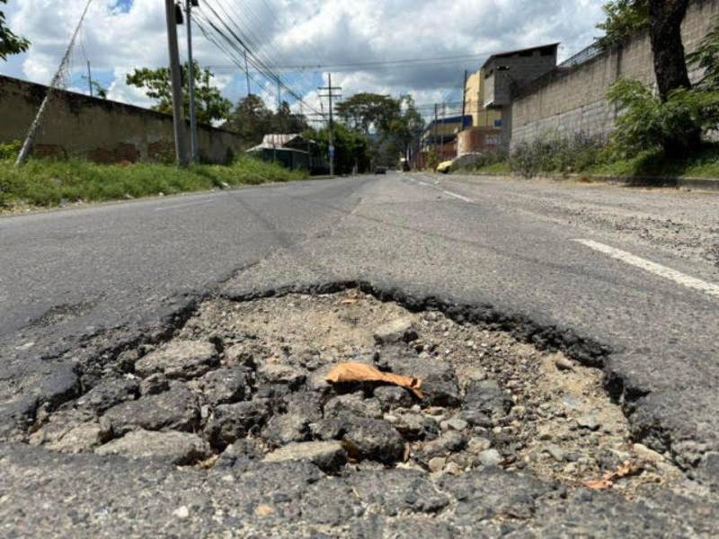 La intervención de la avenida desde el bulevar Morazán hasta el monumento a la Madre urge de una intervención.