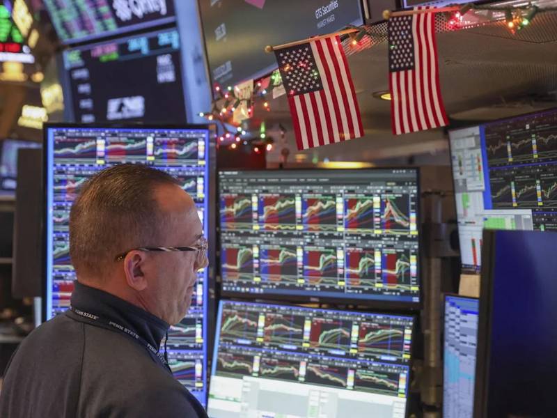 La inflación y la inestabilidad han vuelto insuficiente la estrategia de guardar y esperar.