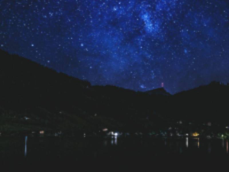 Hoy 20 de noviembre, los hondureños y el mundo serán testigos de un fenómeno natural que ha despertado la curiosidad y la expectativa: la noche más larga y oscura del año.