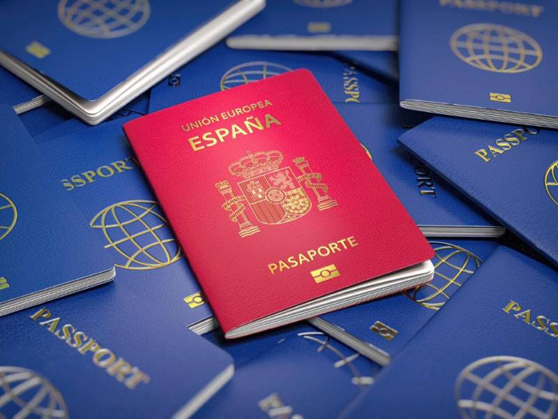 Nacionalidad española.