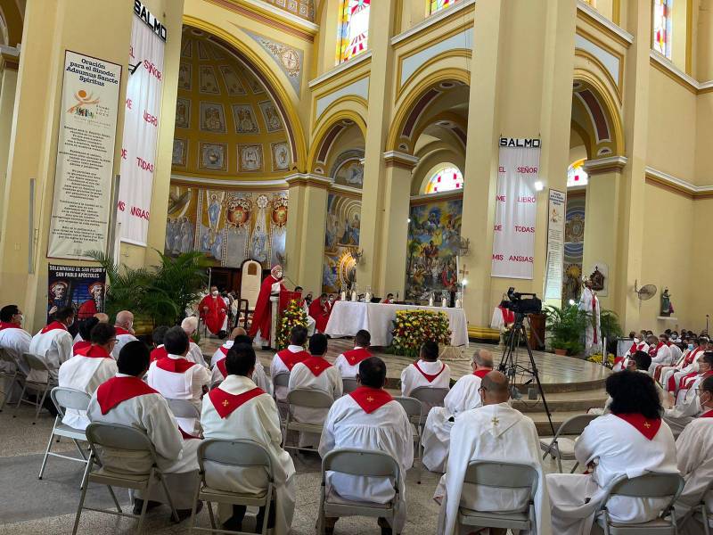 La misa fue en honor a San Pedro.