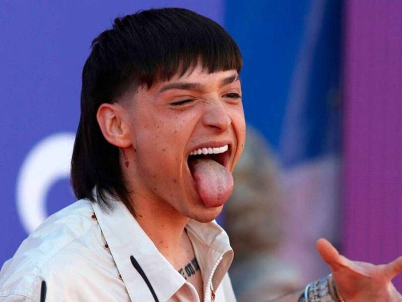 El cantante Peso Pluma.