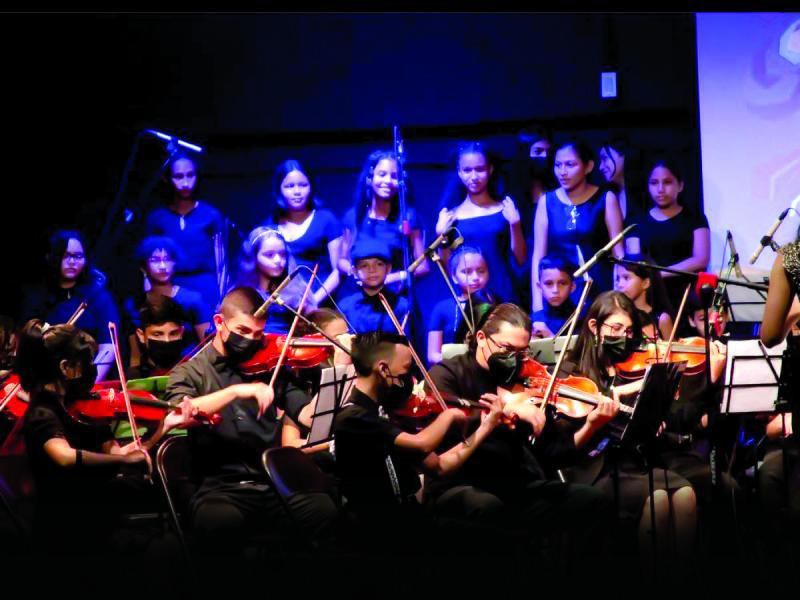 Música y danza en las fiestas de Navidad y fin de año