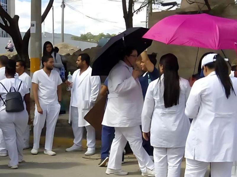 Salud suspendió beca a 337 estudiantes de Medicina de Unicah