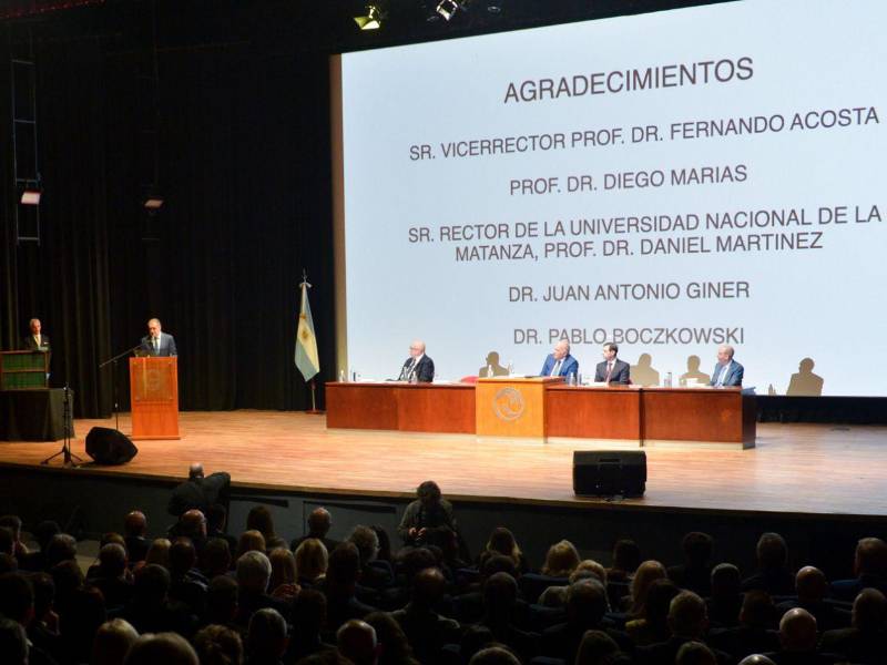 El evento en la Universidad Nacional de La Matanza realizó ante un auditorio repleto.