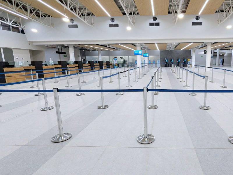 Interior de la nueva área de llegadas internacionales.