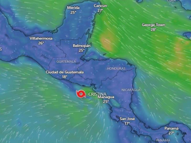 Seguimiento satelital a la tormenta Cristina, cerca del golfo de Fonseca.