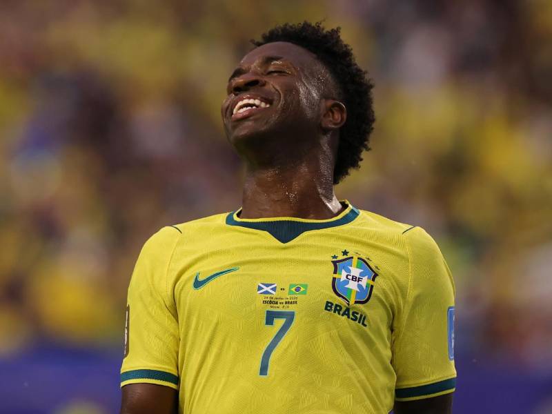 Vinicius marcó un doblete en la victoria de Brasil ante Escocia en juego realizado en Miami.
