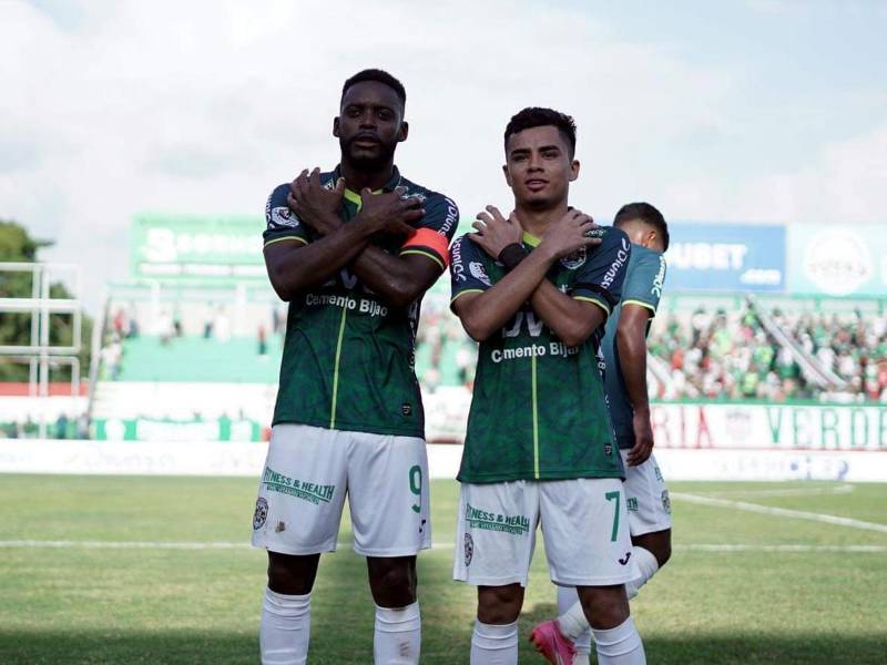 Clayvin Zúniga sentenció al Real España con un golazo para cerrar la victoria del Marathón.