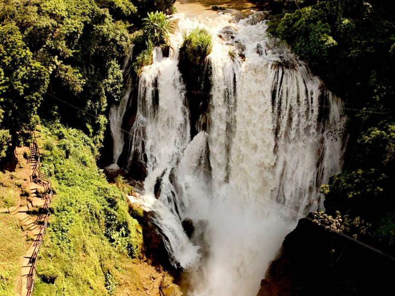 La cascada de Pulhapanzak también refleja más caudal.