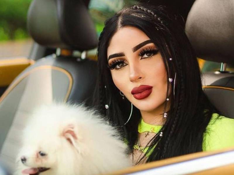 Bellakath en su video musical “Gatita” Foto: Instagram @labellakath