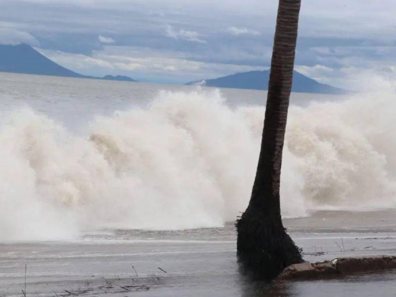 Alerta Verde en el Golfo de Fonseca por oleaje y mareas vivas.