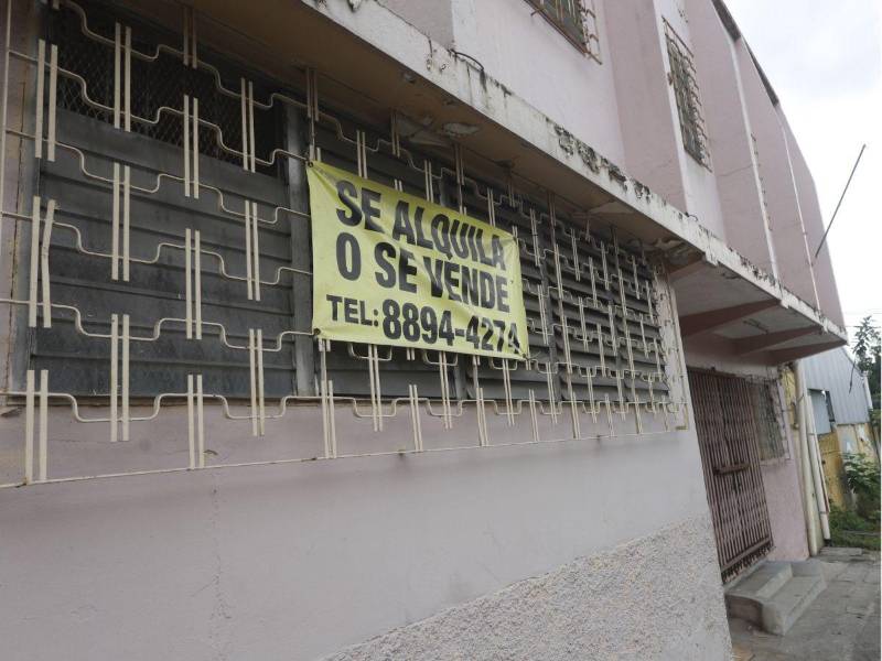 Más de 463,000 personas alquilan en Honduras y el déficit habitacional supera el 1.6 millones de casas.