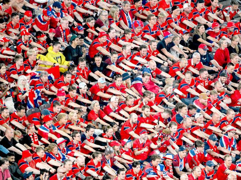 Los noruegos están viviendo al máximo su regreso a las copas del mundo después de 28 años.
