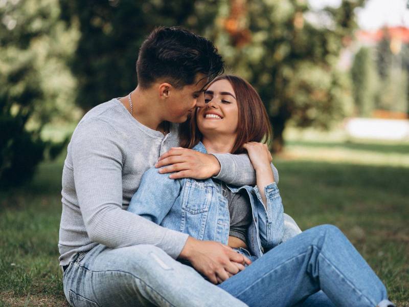 Las relaciones íntimas son una parte natural del ser humano, cuidarse es amor propio y respeto a los demás.