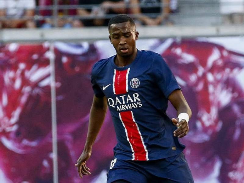 Willian Pacho y Lucas Hernández dejaron las filas del PSG .