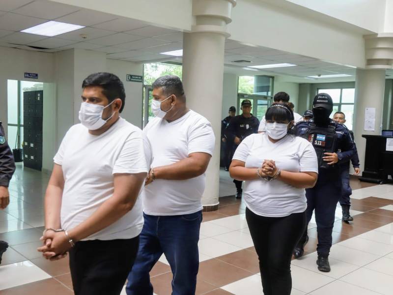 Cinco de los seis supuestos miembros de la Banda G5 se presentaron este viernes 27 de junio a los juzgados sampedranos a su audiencia inicial.